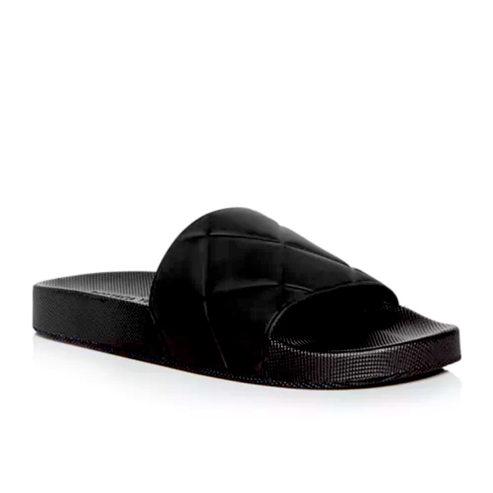 BOTTEGA VENNETA Black Quilted Slide Sandals sz 37